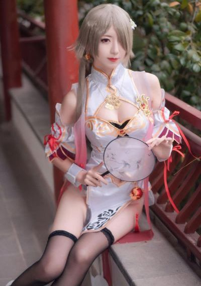 寂寞的温泉女主人