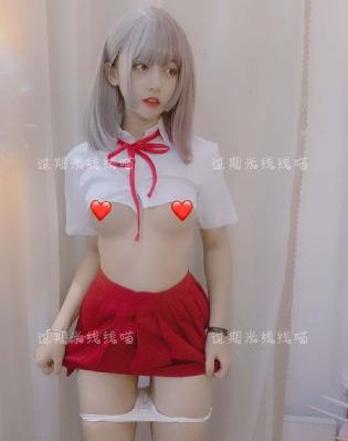 在线偷拍女厕嘘嘘