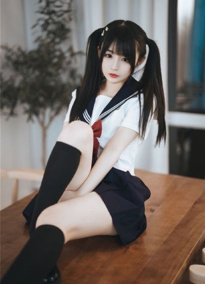 桃华月惮