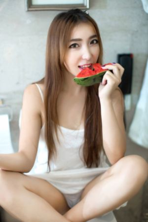 用我的手指搅乱吧在线观看